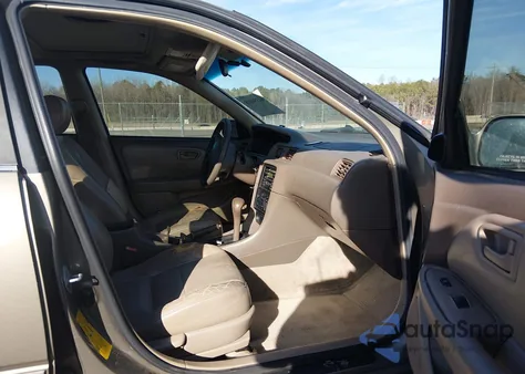 1999 Toyota Camry Le V6 z USA, uszkodzony, nr VIN JT2BF28K3X0161938